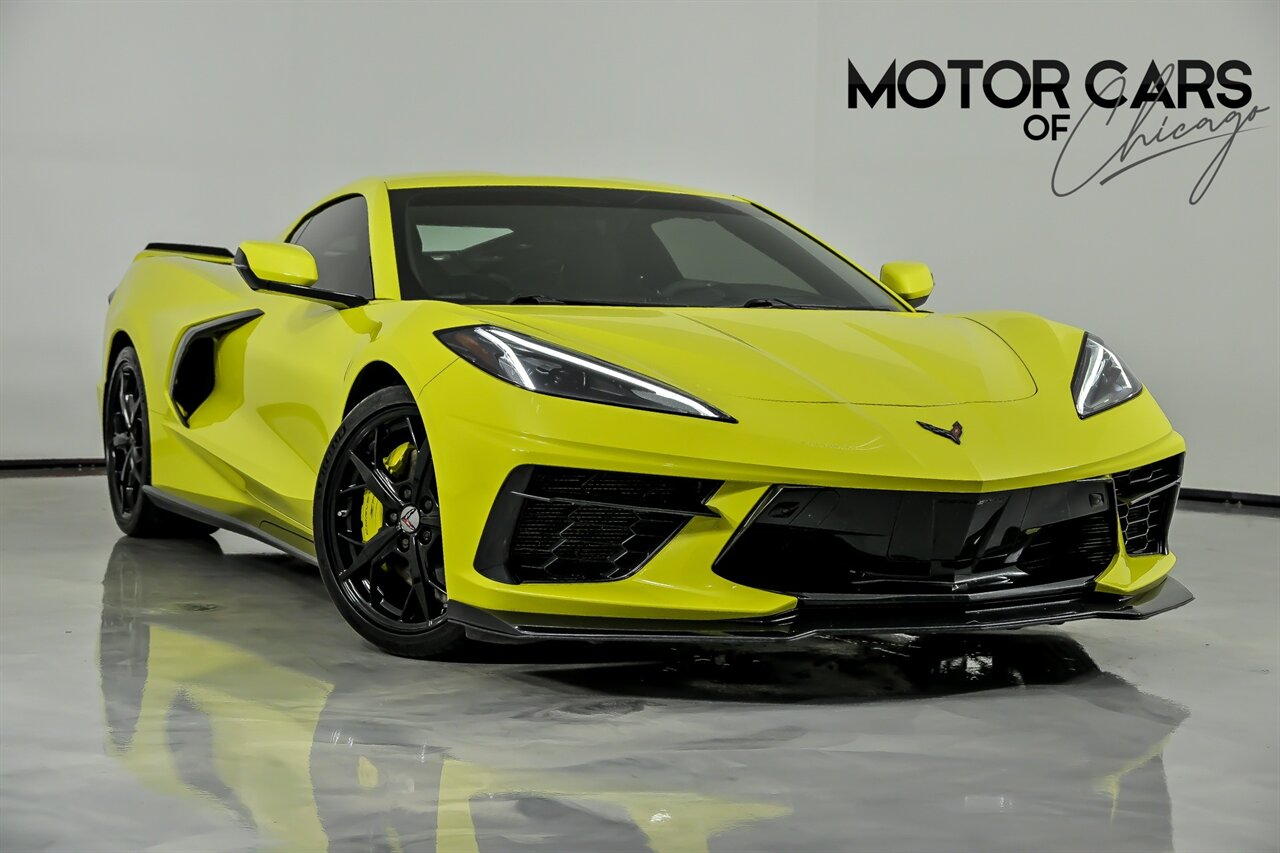 2021 Chevrolet Corvette Stingray - Photo 1 - Joliet, IL 60435