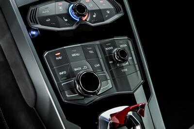 2015 Lamborghini Huracan LP 610-4   - Photo 33 - Joliet, IL 60435