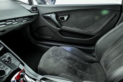 2015 Lamborghini Huracan LP 610-4   - Photo 37 - Joliet, IL 60435