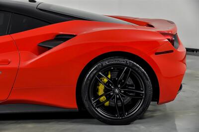 2018 Ferrari 488 GTB   - Photo 9 - Joliet, IL 60435
