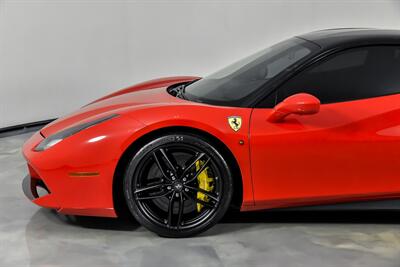 2018 Ferrari 488 GTB   - Photo 7 - Joliet, IL 60435