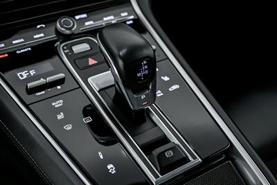 2017 Porsche Panamera 4S   - Photo 39 - Joliet, IL 60435