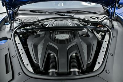 2017 Porsche Panamera 4S   - Photo 17 - Joliet, IL 60435