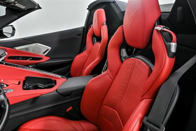 2023 Chevrolet Corvette Stingray 2LT   - Photo 17 - Joliet, IL 60435