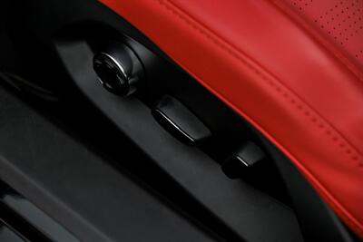 2023 Chevrolet Corvette Stingray 2LT   - Photo 19 - Joliet, IL 60435