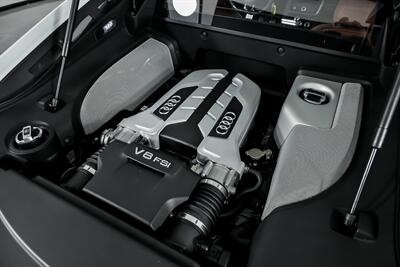 2009 Audi R8 quattro-RARE GATED R8!   - Photo 18 - Joliet, IL 60435