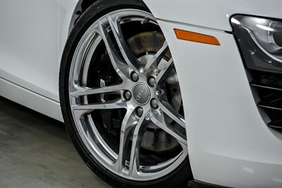 2009 Audi R8 quattro-RARE GATED R8!   - Photo 5 - Joliet, IL 60435