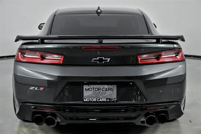 2018 Chevrolet Camaro ZL1   - Photo 11 - Joliet, IL 60435