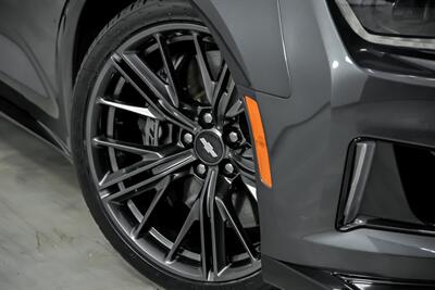 2018 Chevrolet Camaro ZL1   - Photo 4 - Joliet, IL 60435