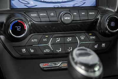 2016 Chevrolet Corvette Z06 3LZ   - Photo 39 - Joliet, IL 60435
