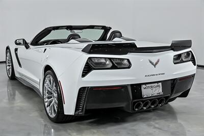 2016 Chevrolet Corvette Z06 3LZ   - Photo 10 - Joliet, IL 60435