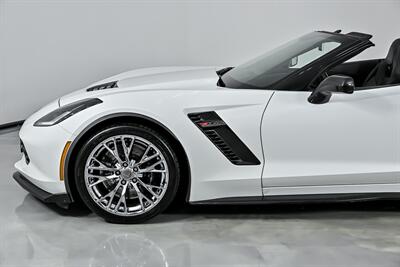 2016 Chevrolet Corvette Z06 3LZ   - Photo 7 - Joliet, IL 60435