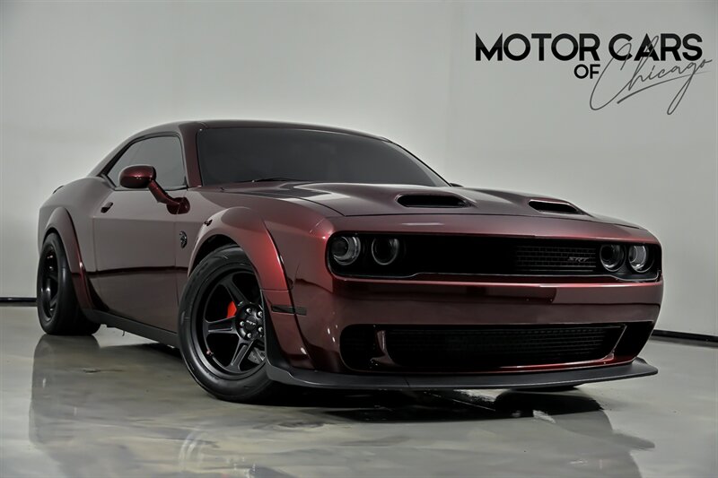 Octane Red Pearl Coat 2018 Dodge Challenger Coupe Rear-Wheel Drive 6-Speed Manual