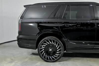 2025 Cadillac Escalade-V   - Photo 13 - Joliet, IL 60435