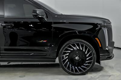 2025 Cadillac Escalade-V   - Photo 15 - Joliet, IL 60435