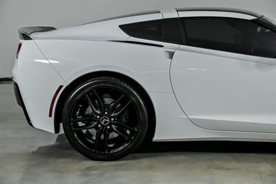 2015 Chevrolet Corvette Stingray Z51 - Photo 13 - Joliet, IL 60435