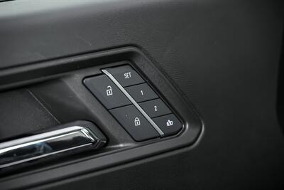 2024 GMC Canyon AT4X   - Photo 18 - Joliet, IL 60435