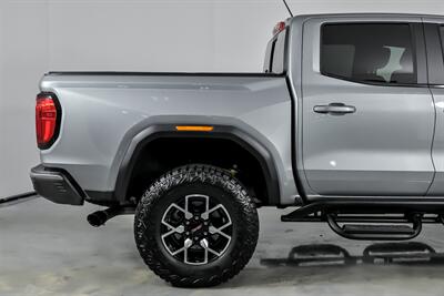2024 GMC Canyon AT4X   - Photo 13 - Joliet, IL 60435