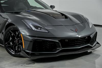 2019 Chevrolet Corvette ZR1 - Photo 3 - Joliet, IL 60435