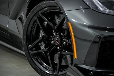2019 Chevrolet Corvette ZR1 - Photo 4 - Joliet, IL 60435