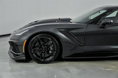 2019 Chevrolet Corvette ZR1 - Photo 7 - Joliet, IL 60435