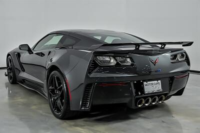 2019 Chevrolet Corvette ZR1 - Photo 10 - Joliet, IL 60435