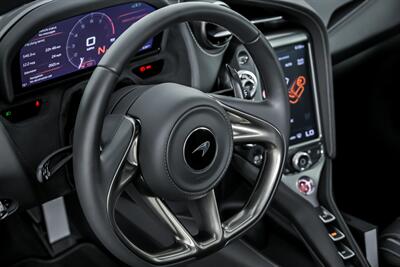 2022 McLaren 720S Spider Luxury   - Photo 29 - Joliet, IL 60435