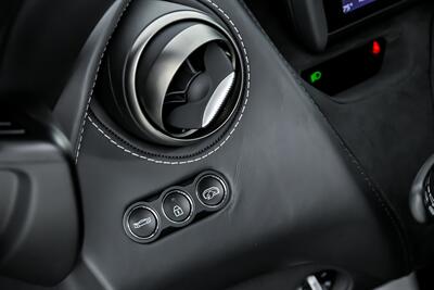 2022 McLaren 720S Spider Luxury   - Photo 31 - Joliet, IL 60435