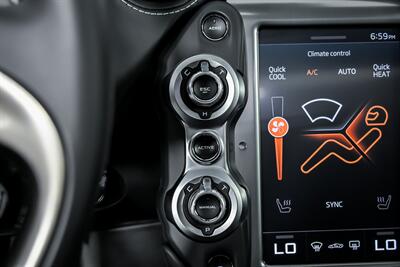 2022 McLaren 720S Spider Luxury   - Photo 39 - Joliet, IL 60435