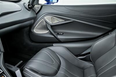2022 McLaren 720S Spider Luxury   - Photo 46 - Joliet, IL 60435