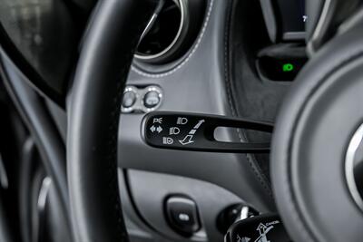 2022 McLaren 720S Spider Luxury   - Photo 35 - Joliet, IL 60435