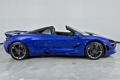 2022 McLaren 720S Spider Luxury   - Photo 14 - Joliet, IL 60435