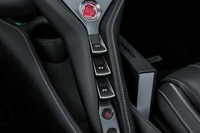 2022 McLaren 720S Spider Luxury   - Photo 45 - Joliet, IL 60435