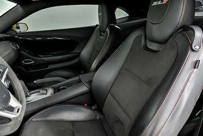 2013 Chevrolet Camaro ZL1   - Photo 21 - Joliet, IL 60435
