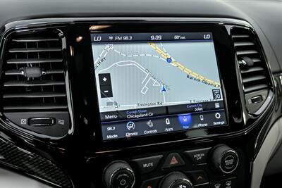 2021 Jeep Grand Cherokee Trackhawk-LOWEST MILES NATIONWIDE-OREO GUTS!   - Photo 34 - Joliet, IL 60435