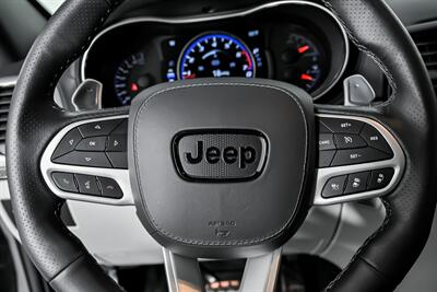2021 Jeep Grand Cherokee Trackhawk-LOWEST MILES NATIONWIDE-OREO GUTS!   - Photo 29 - Joliet, IL 60435