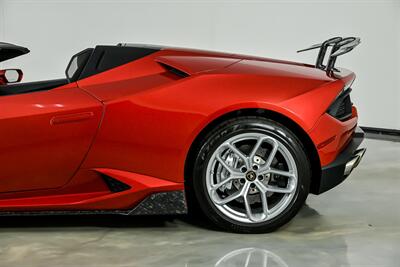 2019 Lamborghini Huracan LP 580-2 Spyder - Photo 12 - Joliet, IL 60435