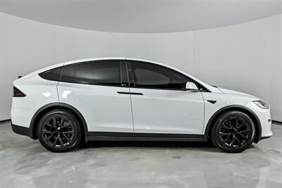 2023 Tesla Model X Plaid-FULL SELF DRIVING - Photo 13 - Joliet, IL 60435