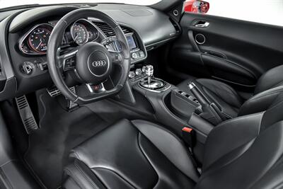 2014 Audi R8 5.2 quattro Spyder   - Photo 25 - Joliet, IL 60435