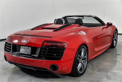 2014 Audi R8 5.2 quattro Spyder   - Photo 12 - Joliet, IL 60435