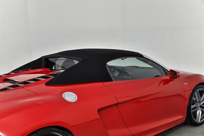 2014 Audi R8 5.2 quattro Spyder   - Photo 20 - Joliet, IL 60435