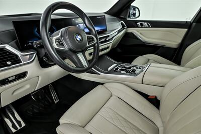 2023 BMW X7 xDrive40i   - Photo 15 - Joliet, IL 60435