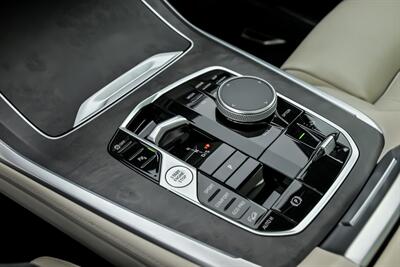 2023 BMW X7 xDrive40i   - Photo 32 - Joliet, IL 60435