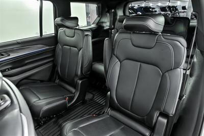 2021 Jeep Grand Cherokee L Overland   - Photo 25 - Joliet, IL 60435