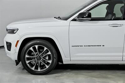 2021 Jeep Grand Cherokee L Overland   - Photo 7 - Joliet, IL 60435
