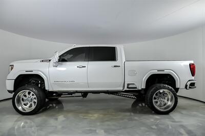 2020 GMC Sierra 2500HD Denali-OVER $40K MODS-LIFTED WITH WHEELS! - Photo 8 - Joliet, IL 60435