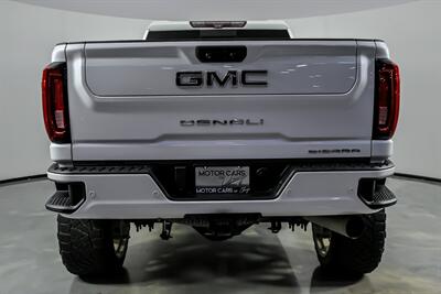 2020 GMC Sierra 2500HD Denali-OVER $40K MODS-LIFTED WITH WHEELS! - Photo 11 - Joliet, IL 60435