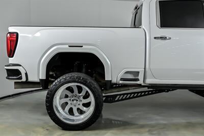 2020 GMC Sierra 2500HD Denali-OVER $40K MODS-LIFTED WITH WHEELS! - Photo 13 - Joliet, IL 60435
