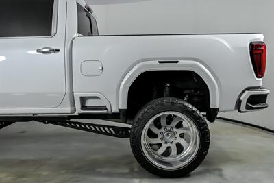 2020 GMC Sierra 2500HD Denali-OVER $40K MODS-LIFTED WITH WHEELS! - Photo 9 - Joliet, IL 60435