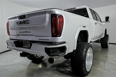 2020 GMC Sierra 2500HD Denali-OVER $40K MODS-LIFTED WITH WHEELS! - Photo 12 - Joliet, IL 60435